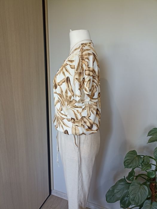Bluzka w liście roz.M/L Allweek