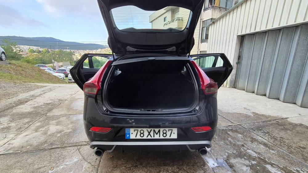 Volvo V40 — fotografia 7