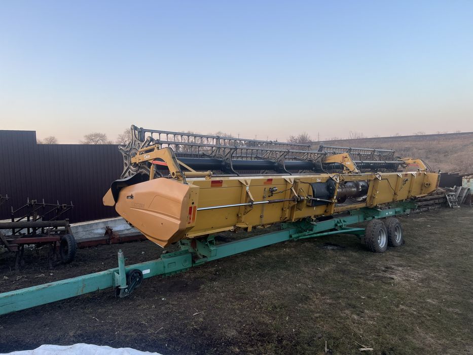 Продам жатку Клас Макс Флекс