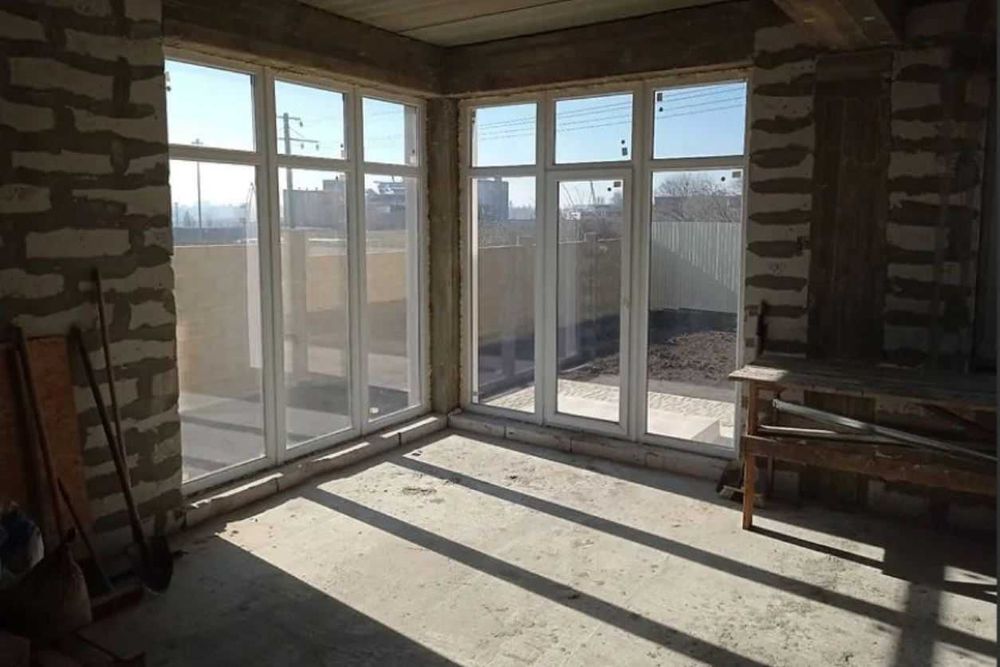 Продам Дом Бассейн Газовый котол Участок 4 сотки