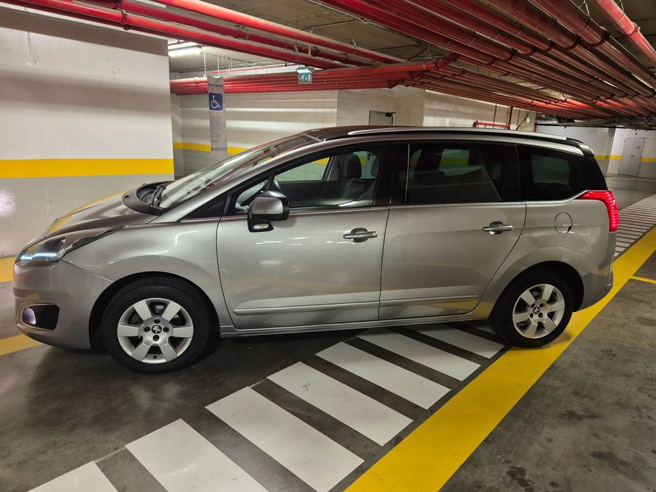 Peugeot 5008 1.6 HDi 7L Allure
