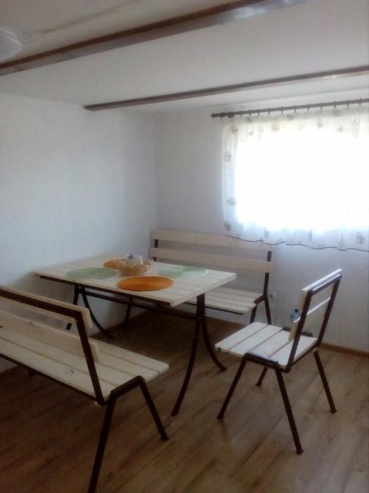 Здаються кімнати або будинок біля термальних вод "Косино"