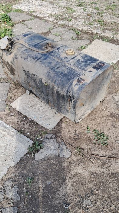 Паливний бак 200л.