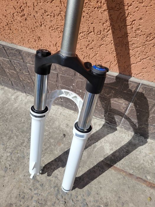 Велозапчастини Вилка Fox bafang rockshox mavic