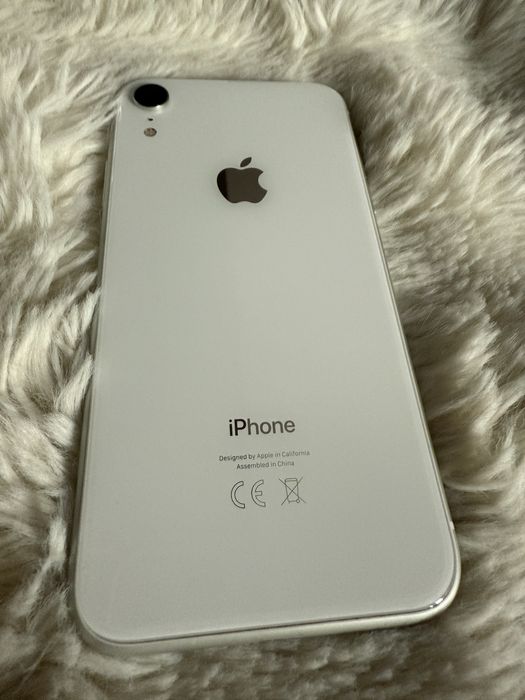 Telefon iPhone XR