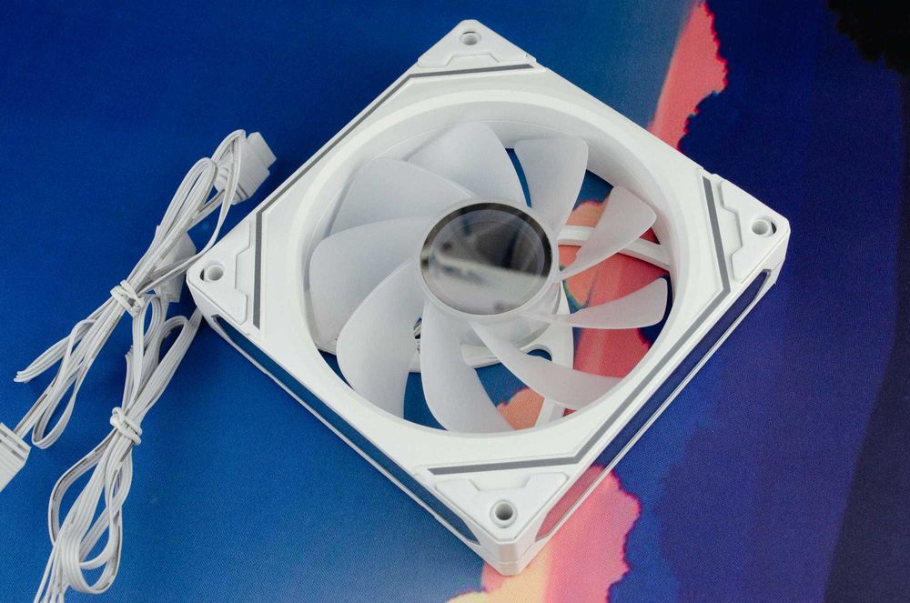 Новий ARGB-вентилятор/кулер LovingCool, 120мм