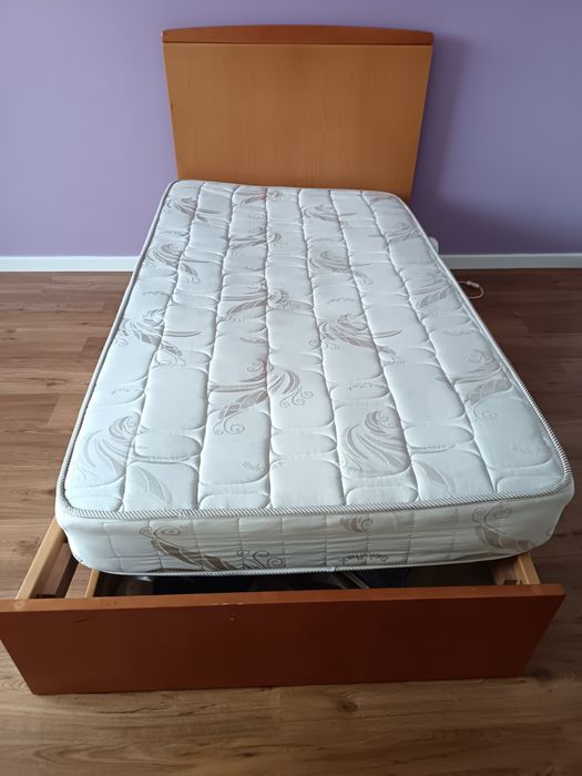 Mobiliário de quarto criança como novo