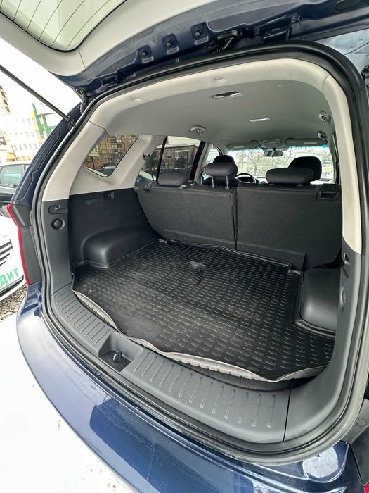 Продам Kia Carens 2006 рік можлива розстрочка,кредит,обмін!