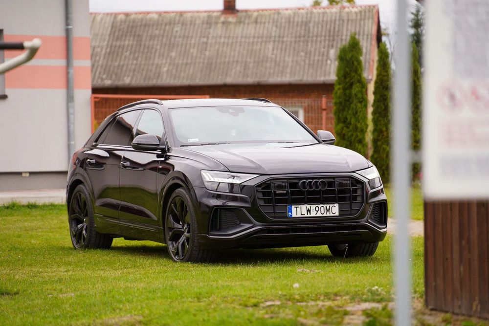 Audi Q8