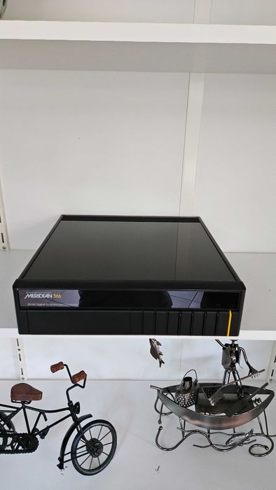 MERIDIAN 566 20 bit Hi-end XLR