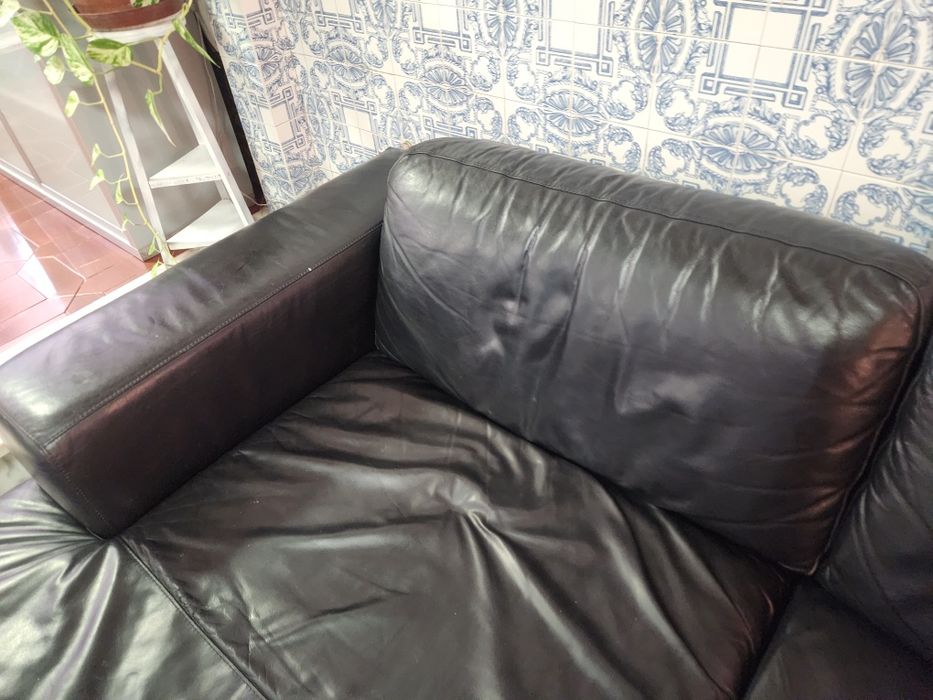 Vendo sofa em pele verdadeira
