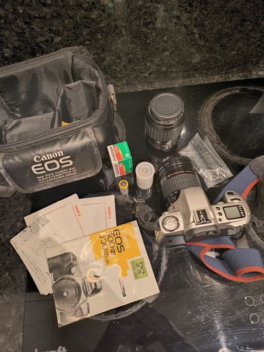 Máquina fotográfica Canon EOS 500 N