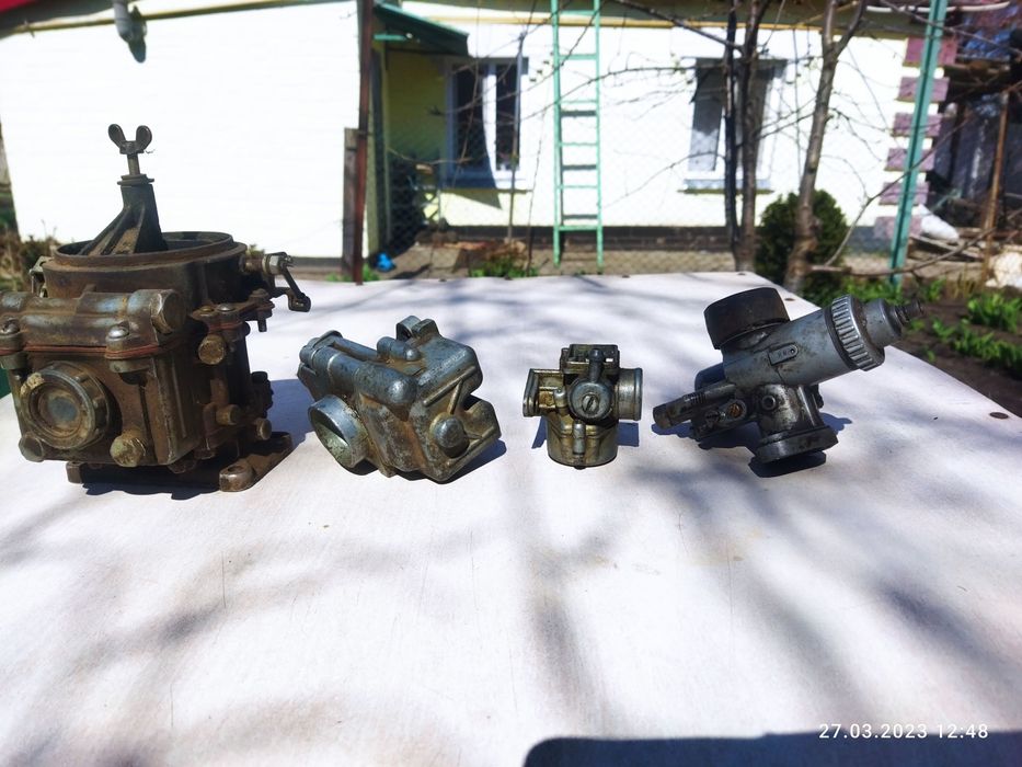 запчасти б.у  ваз,и карбюратор москвич,карбюратор мото