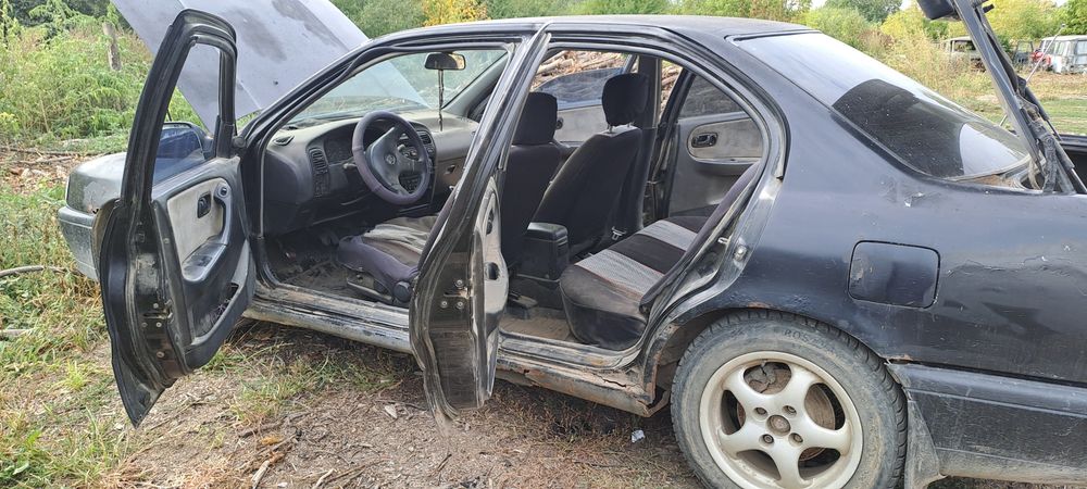 Авто nissan premiera