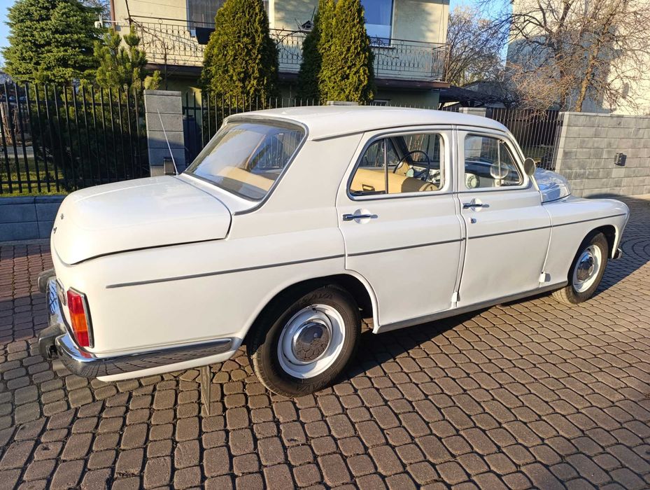 Wynajem Warszawy do ślubu