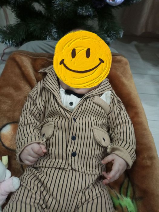 Нарядний костюмчик трійка_ туреччина_ 6-9 міс.