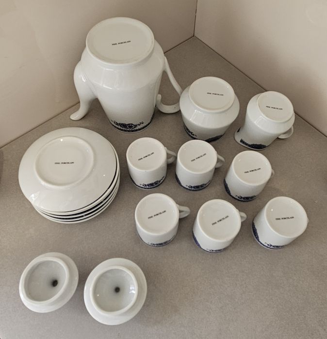 Serviço de Café Porcelana Azul e Branco 15 Peças - Novo na CaixaServiç