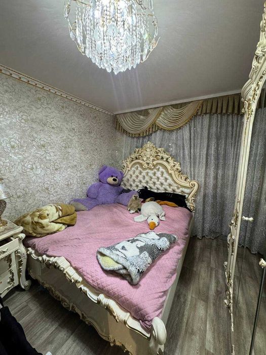 Продаж 3-кімнатної квартири по вул. Сумгаїтській, (район Епіцентру)