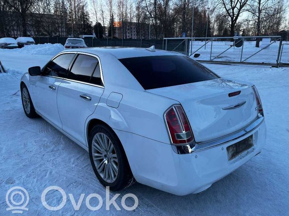 Бампер Chrysler 300 розборка шрот