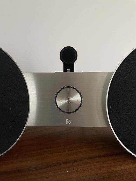 BeoPlay A8 - Bang & Olufsen - comp novo, c/comando