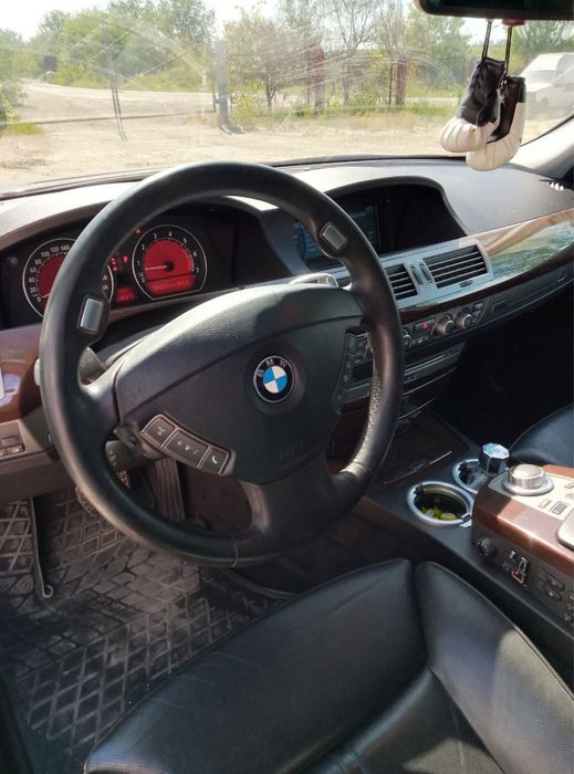 БМВ 740 продам своя