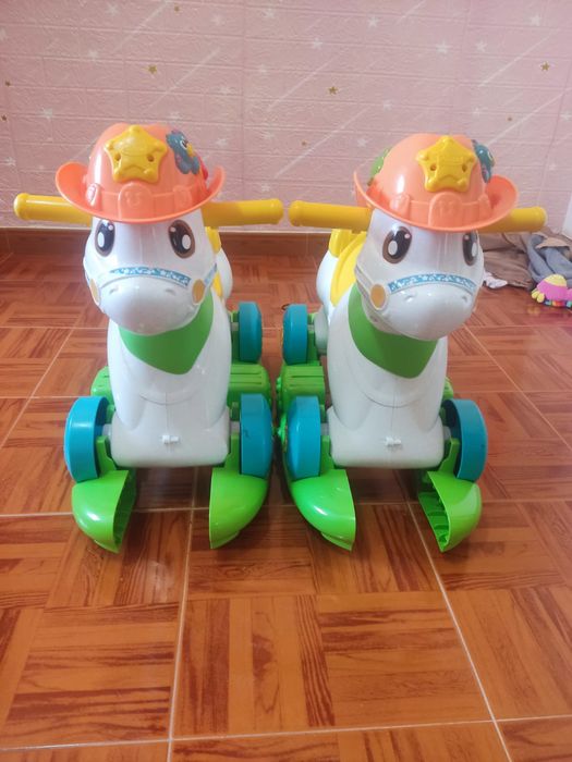 Cavalo Chicco novo