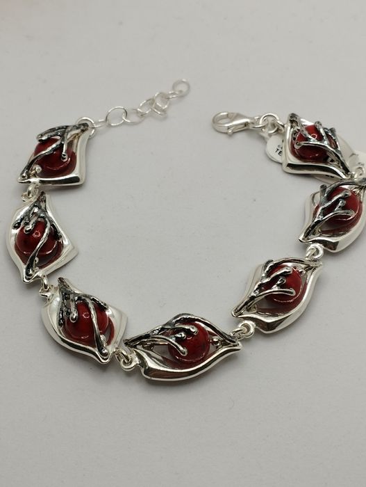 Srebrna bransoletka z czerwonym kamykiem, próba 925, długość 19-23 cm