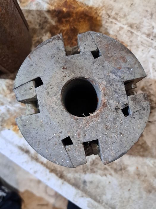 Продам дві фрези по дереву