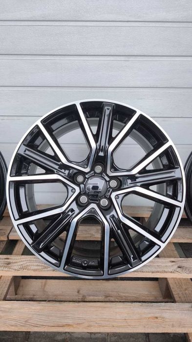 Felgi aluminiowe Audi Vw Mercedes Skoda  19" 5x112 (OL759F)