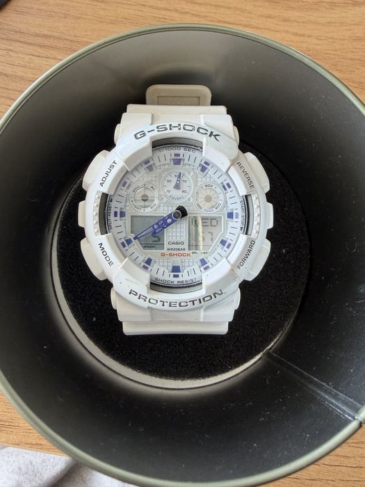 Casio Gshock GA 100 biały