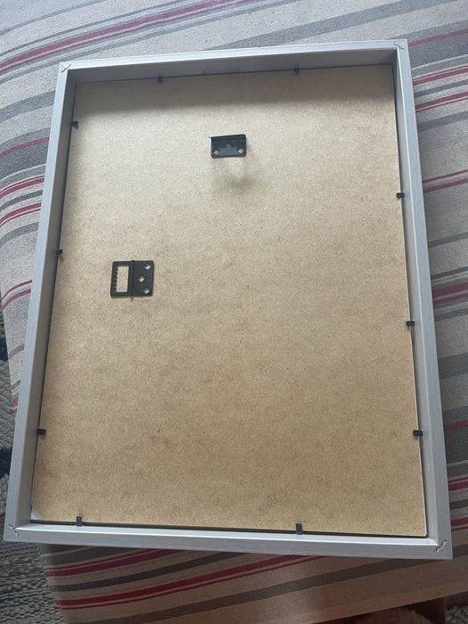 Quadro pequeno em madeira