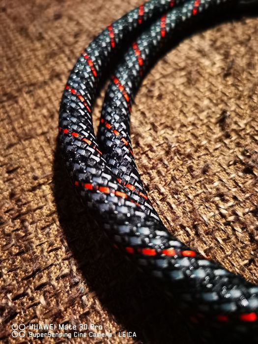 Kabel DC Acrolink wtyczki Oyaide.