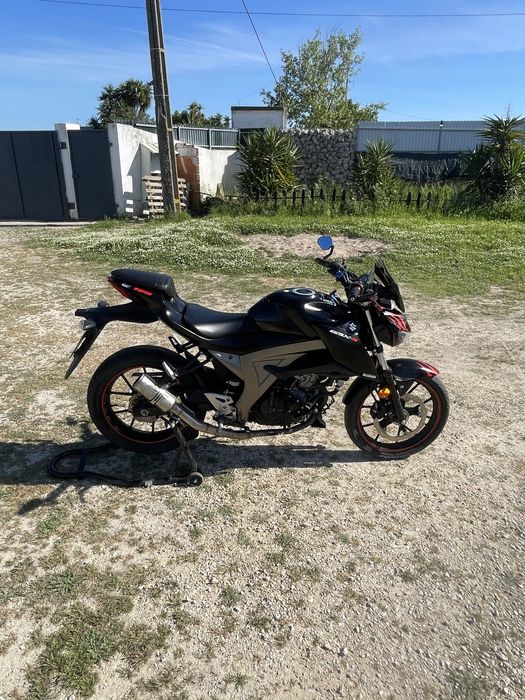 Suzuki gsx-s 125