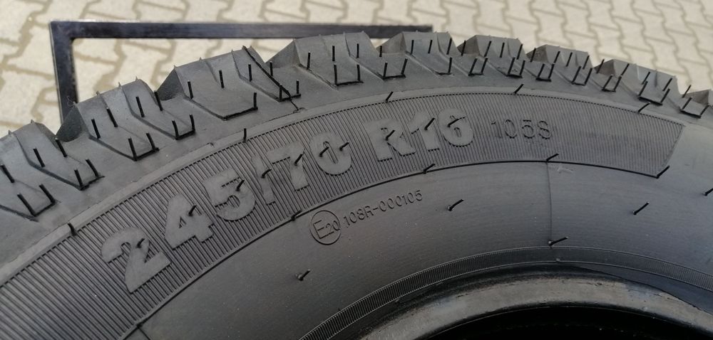 245/70R16 A/T kopia BfGoodrich, całoroczne terenowe 4x4