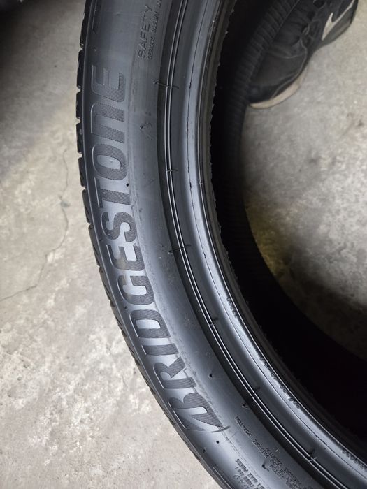 opony używane 275/40R20x2 245/45R20 Bridgestone ALENZA 001 * RSC RUNFL
