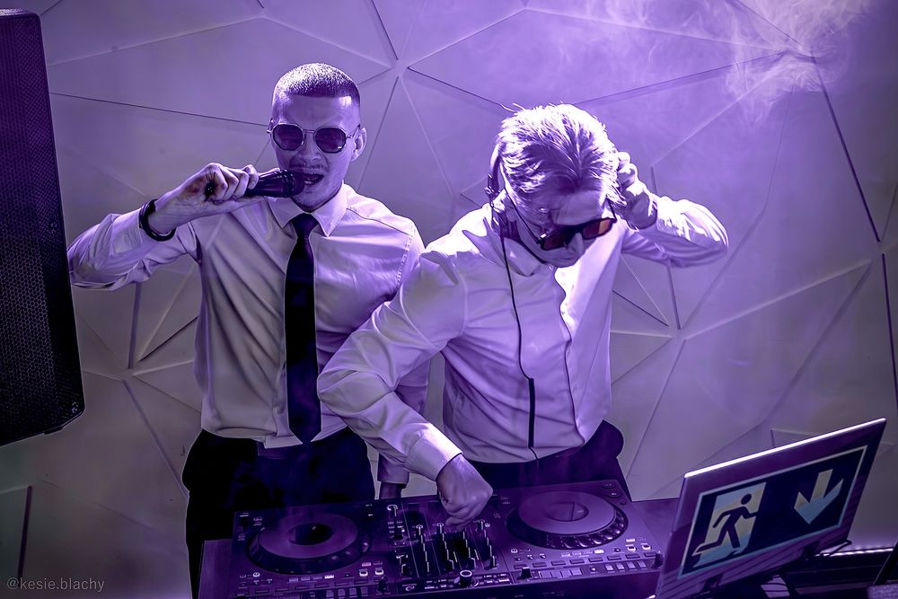 DJ na twoją impreze ! TAKIEJ DAWKI ENERGII JESZCZE NIE WIDZIELIŚCIE ! ig: _domowka_ Do zobaczenia na parkiecie !