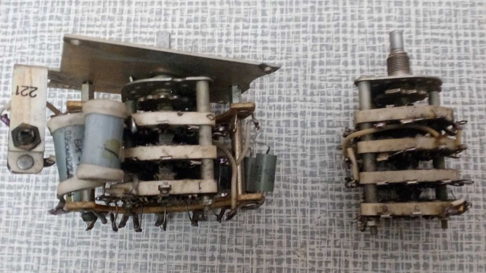 Галетный переключатель на керамике.