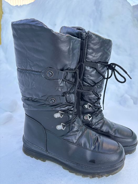 Зимові чоботи дутики 36р