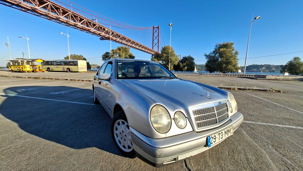 Mercedes E200 W210