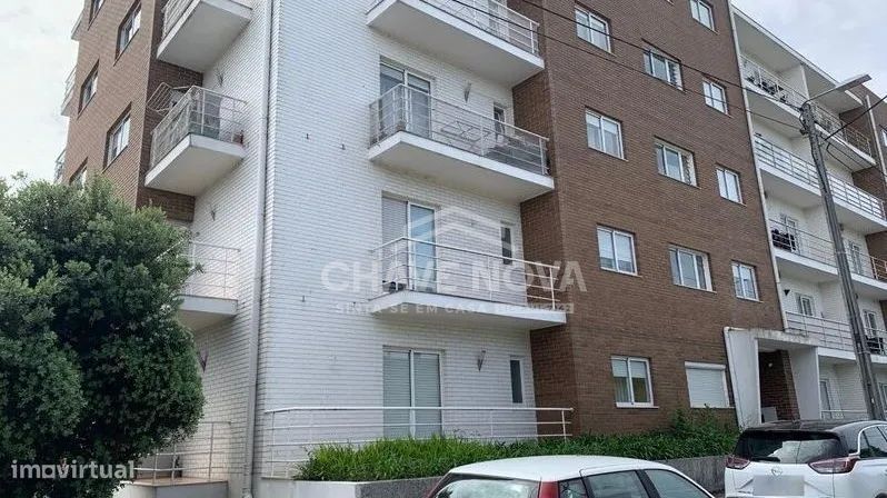 T2 c/ Lugar de Garagem em Ermesinde — Ermesinde, Porto