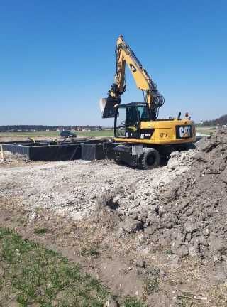 Usługa koparko ładowarką, koparką obrotową