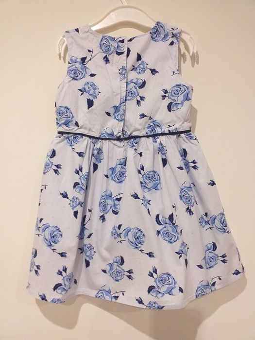 Sukienka rozmiar 104