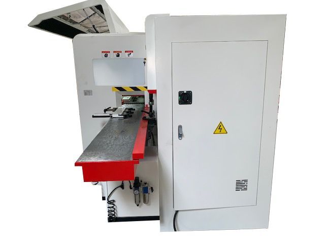 Чотиристоронній фуганок та пазоріз WINTER TIMBERMAX 5-23 U DELUXE