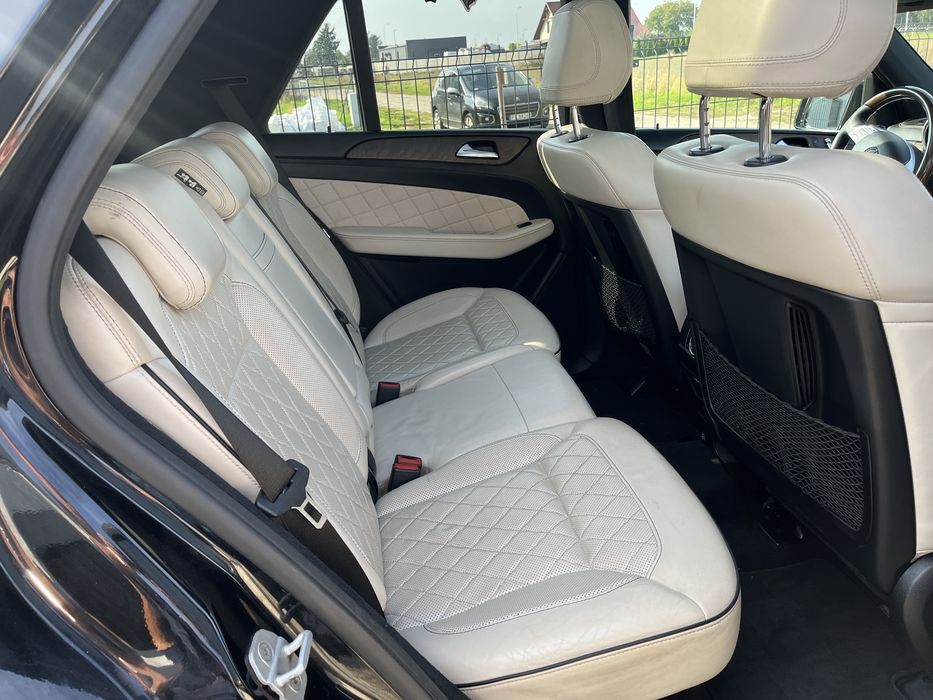 Mercedes ML 166 350 cdi 4Matic Edition 1
