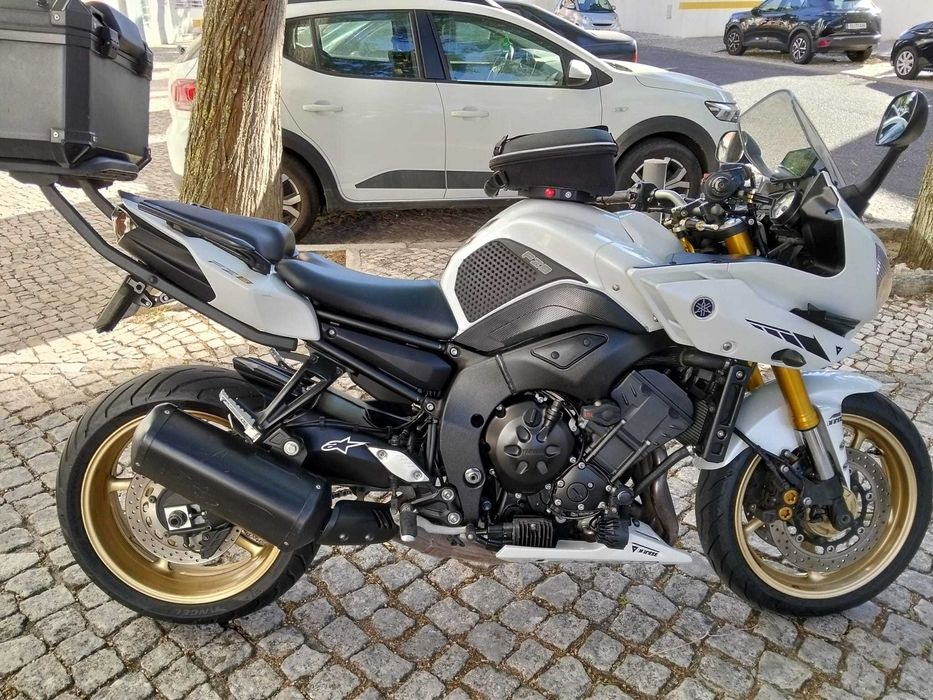 Yamaha FZ8 Fazer 2010 - Muitos Extras