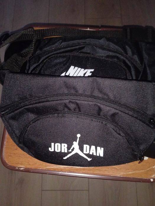 Стильні чоловічі барсетки