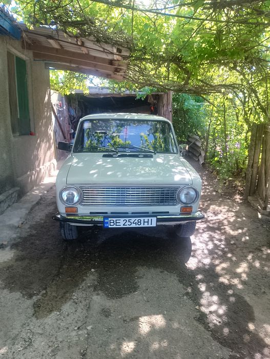 Авто ваз-21013 в гарному стані