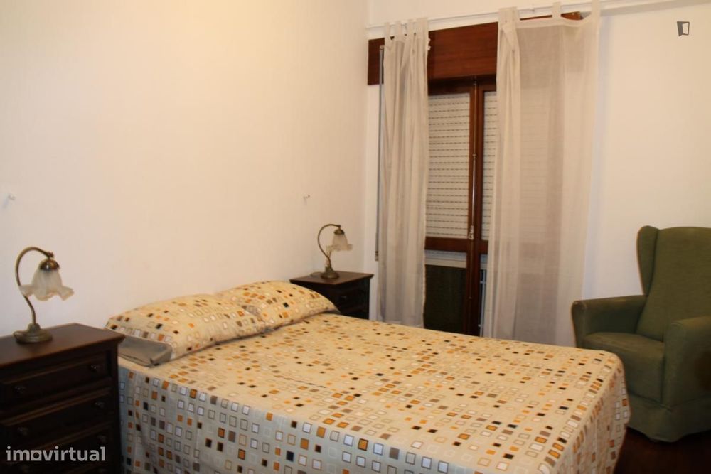 Apartamento com 1 quartos - localizado em Ramalde Porto
