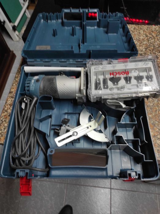 Circular para cortes madeira + maquina de desenhos madeira. Novos