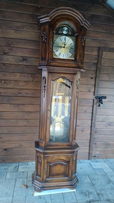 Stary zegar stojący kwadransowiec dębowy rzeźbiony